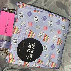 Betsey Johnson Book Lover Lunch Zip Bag Crossbody Strap Bnwt Ta